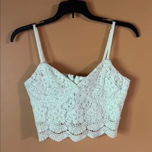 SHEIN white Lace Crop Camisole Bustier